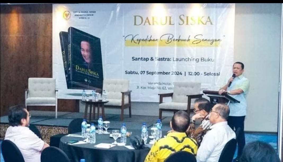 Peluncuran buku biografi politisi Partai Golkar Darul Siska