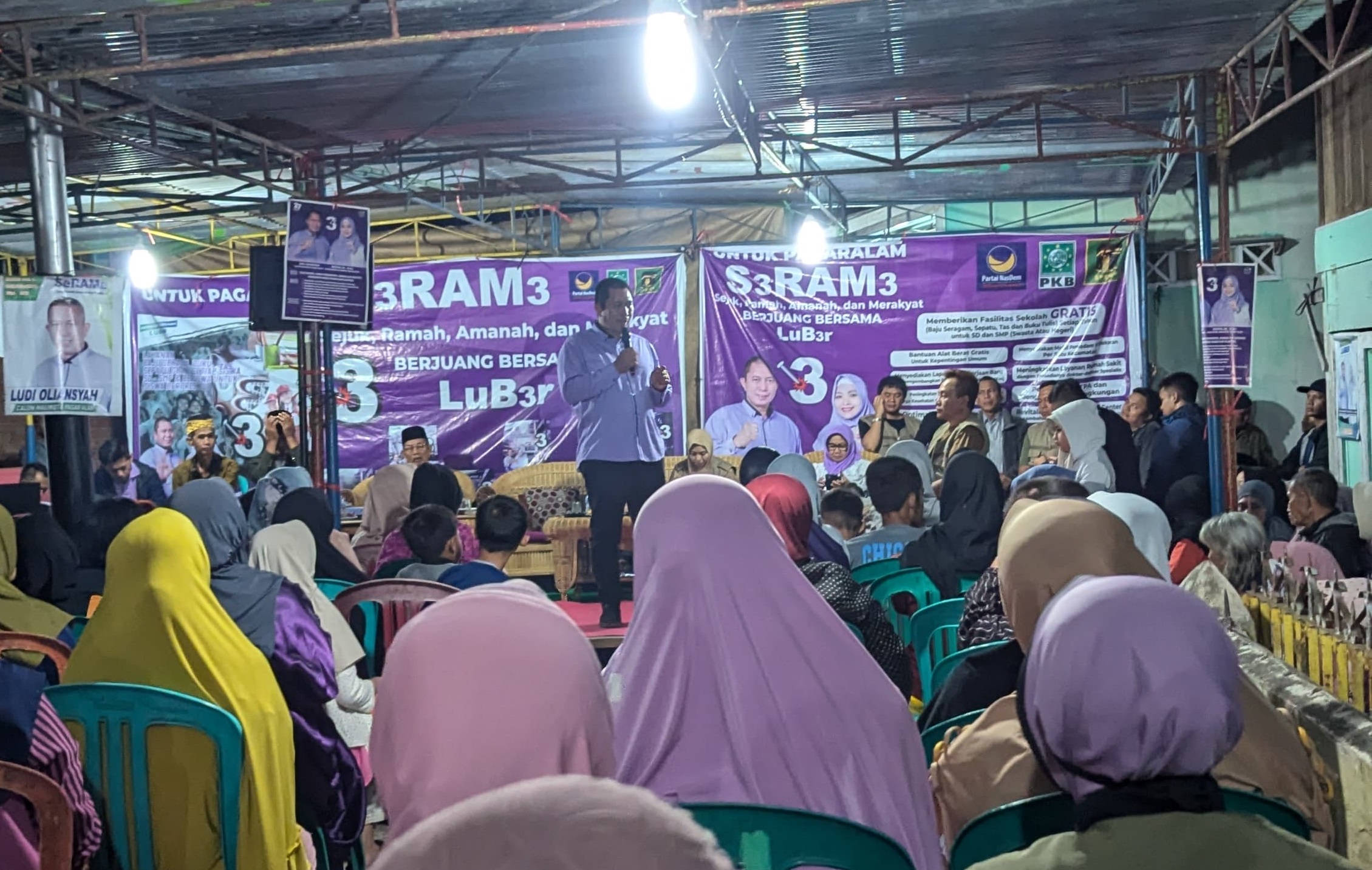 Lasangan calon Walikota dan Wakil Walikota Pagar Alam, Ludi Oliansyah dan Hj Bertha (LUBER) dengarkan aspirasi masyarakat. (Foto: Ist)