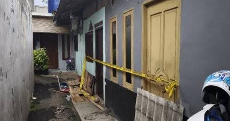 Polisi menemukan petunjuk baru dari kasus satu keluarga tewas di rumah Ciputat.