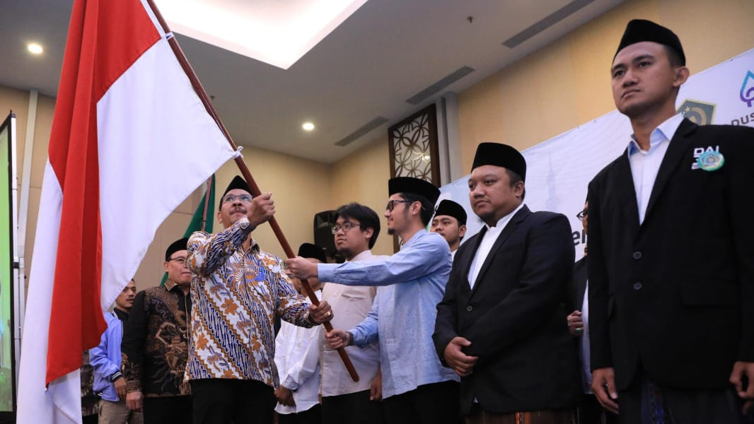 Pelepasan keberangkatan 1000 Dai dan Daiyah dari berbagai daerah di Indonesia ke wilayah 3T (Terdepan, Terluar, Tertinggal), wilayah khusus, hingga luar negeri. Foto: Istimewa