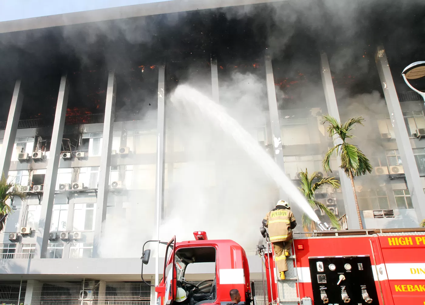 Gedung Bakamla RI terbakar