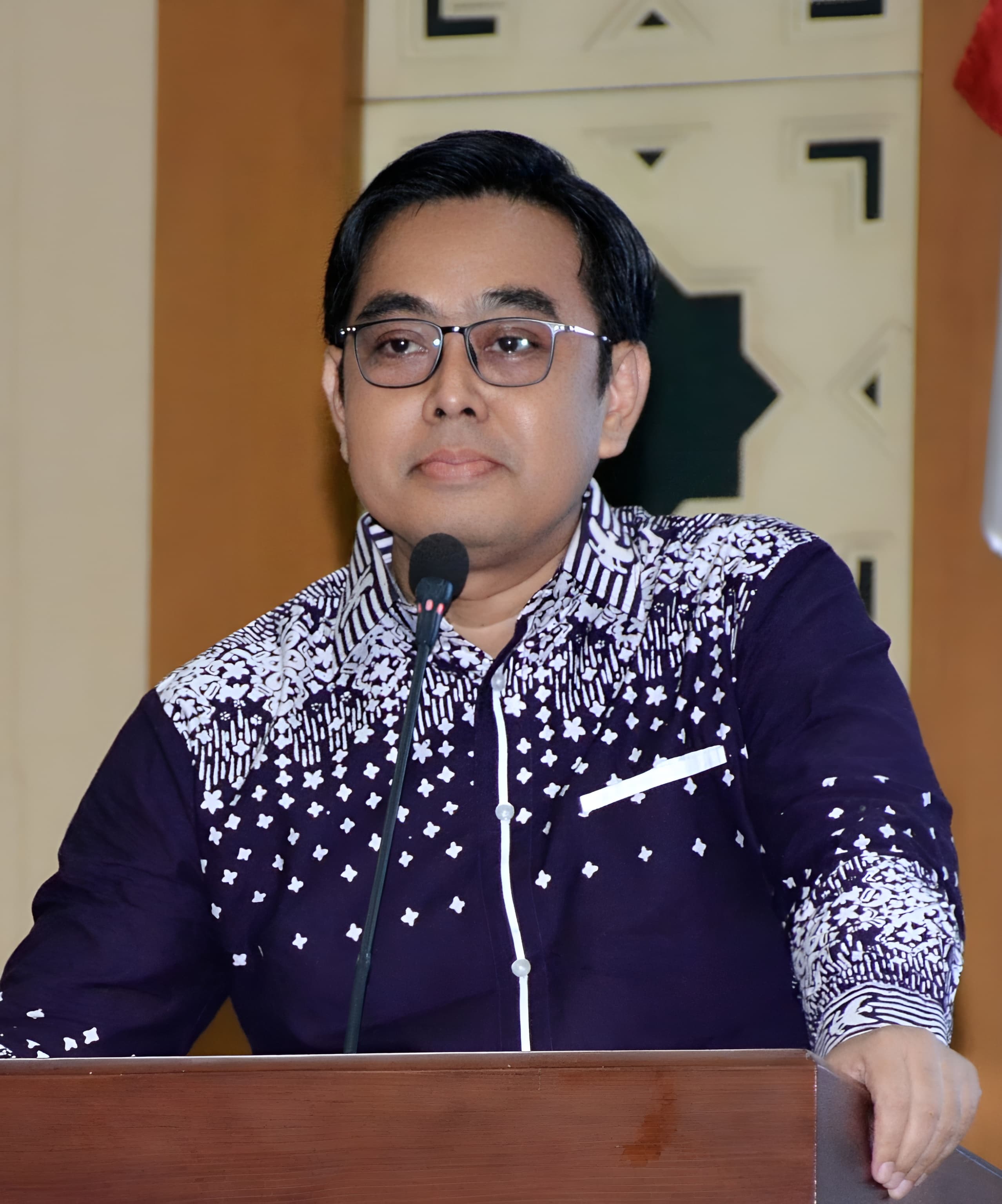 Guru Besar Hukum Islam UIN Jakarta, Ahmad Tholabi Kharlie