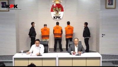 KPK menetapkan Empat Pejabat DJKA Kemenhub tersangka kasus dugaan suap Proyek KA.