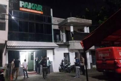 Kantor redaksi media lokal Bogor, Pakuan Raya dibakar sengaja oleh OTK