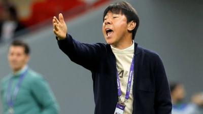 Juru taktik asal Korsel, Shin Tae-yong yang sudah memberikan banyak kontribusi untuk kemajuan timnas Indonesia akhirnya diberhentikan sebagai pelatih oleh PSSI